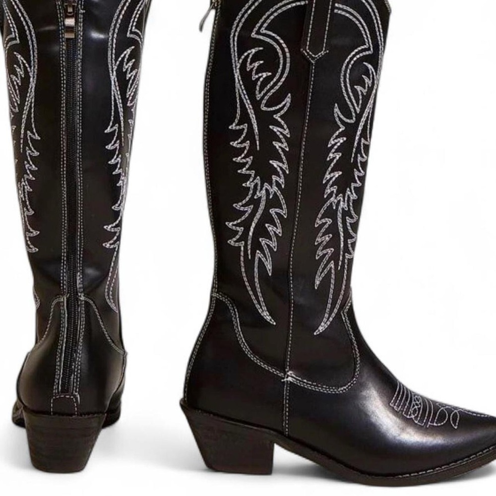 Black Multicolored Embroidered Cowgirl Boots 8.5 - 9